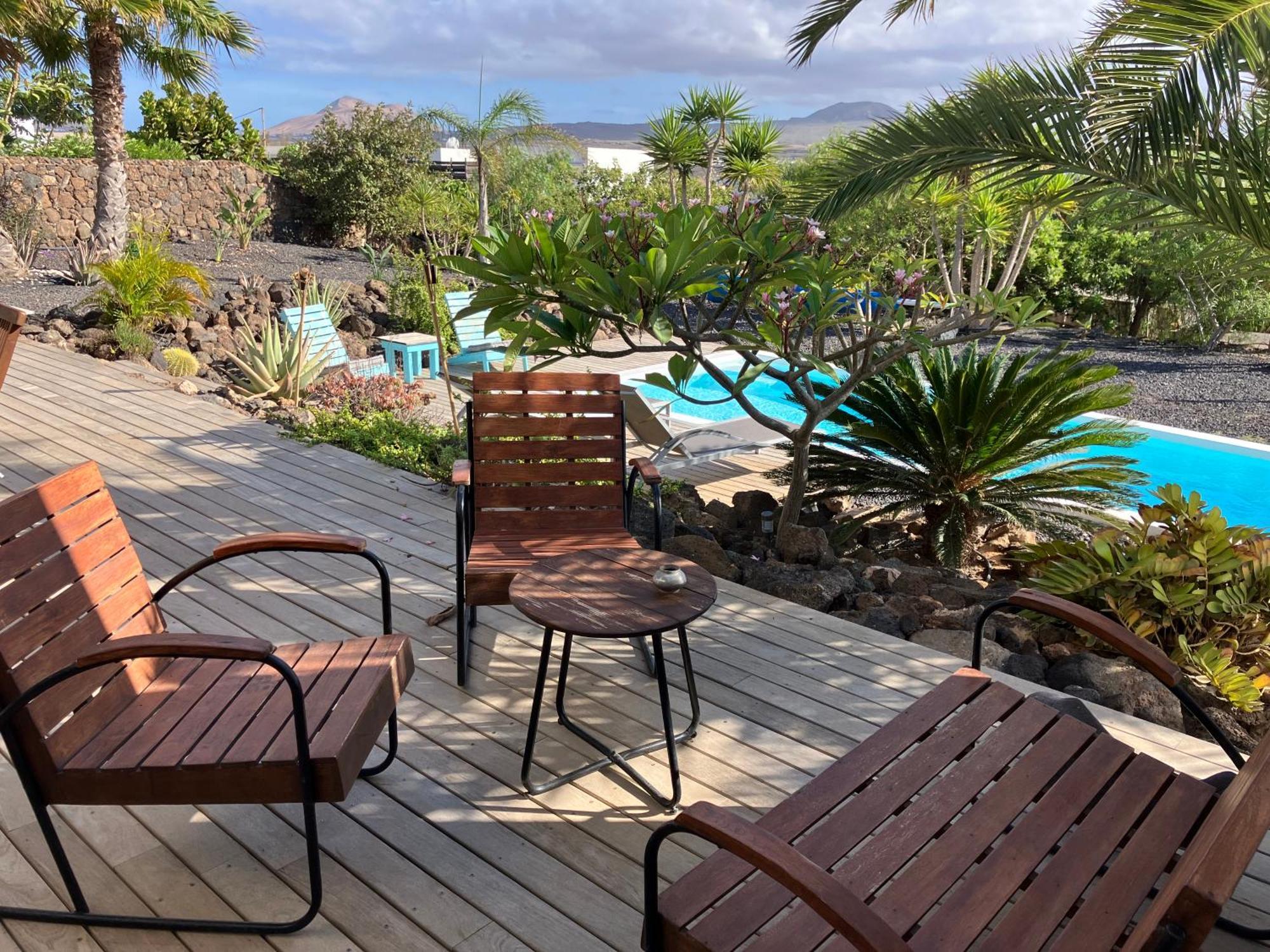 Majanicho Rock - Villa With Heated Pool Lajares Exterior foto